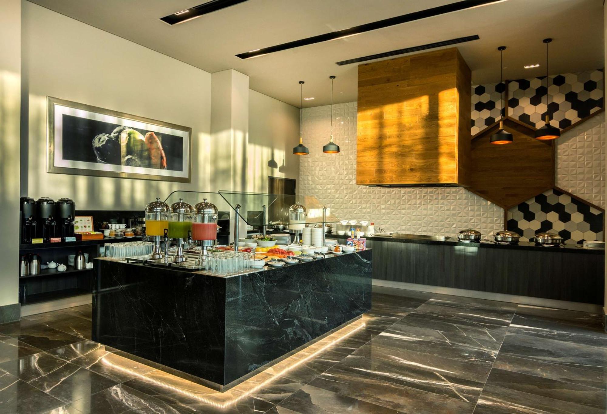Hilton Garden Inn Aguascalientes Buitenkant foto